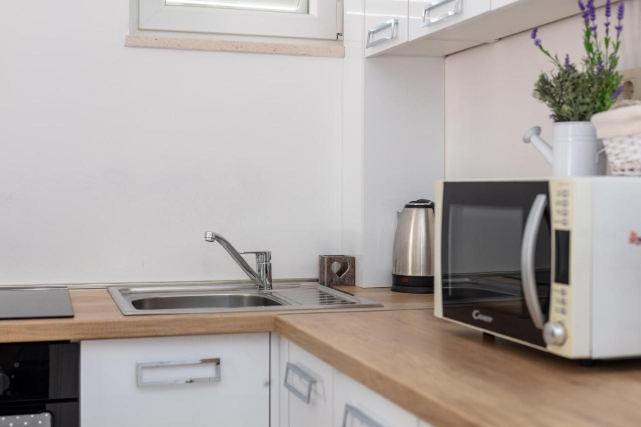 Seaview Apartment Sparkle Iskra - Povlja, Brac Повля Екстериор снимка